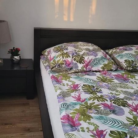 Apartament Zubardzka Łódź Buitenkant foto
