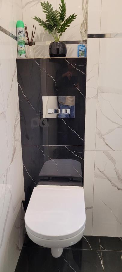 Apartament Zubardzka Łódź Buitenkant foto